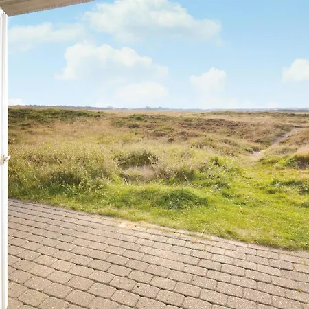 Holiday home 3 Bedroom Stunning In Hvide Sande