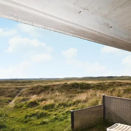 3 Bedroom Stunning In Hvide Sande Holiday home Bjerregard